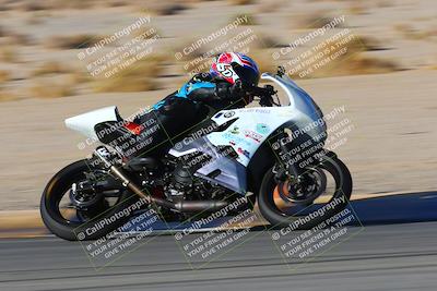 media/Jan-08-2022-SoCal Trackdays (Sat) [[1ec2777125]]/Turn 11 (215pm)/